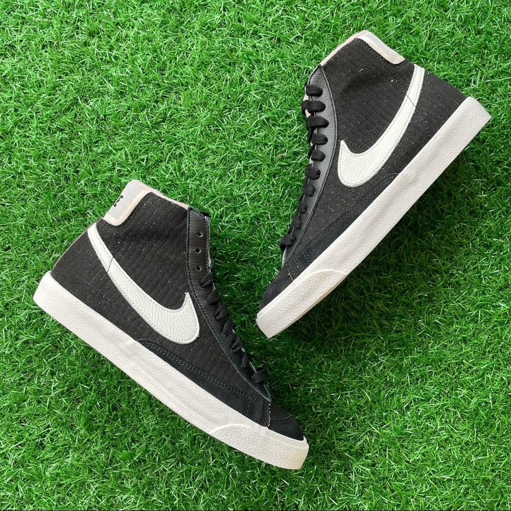 Nike Blazer Mid - image 3